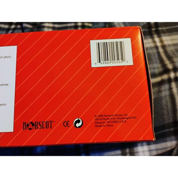 Briggs &Stratton 90thAnniversary Limited Edition Diecast Replica FLYER Basco NIB - Picture 3 of 7